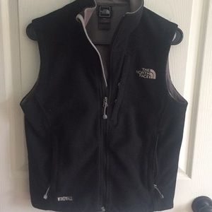 The North Face windwall vest
